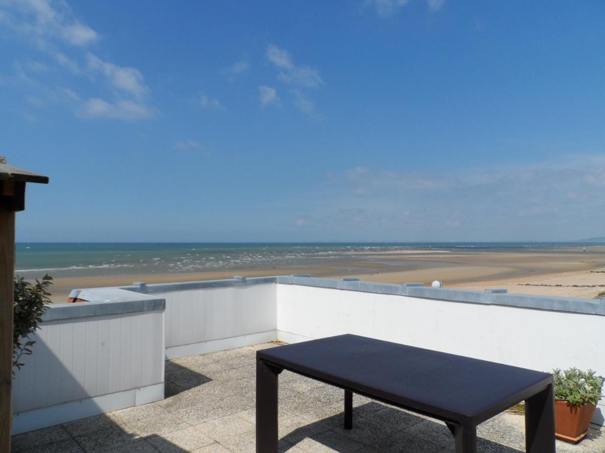 Appartement Avec Terrasse Panoramique, Acceptant Les Animaux, Parking - Fr-1-487-281 Cabourg Exterior photo
